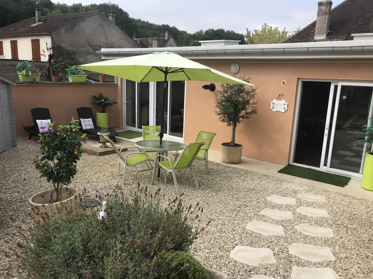 Villa Loft L Atelier De Jacques Pres De Chablis Villy  Exterior foto